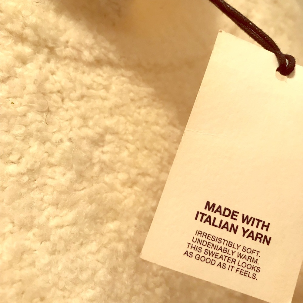 White / cream oversized fluffy sweater